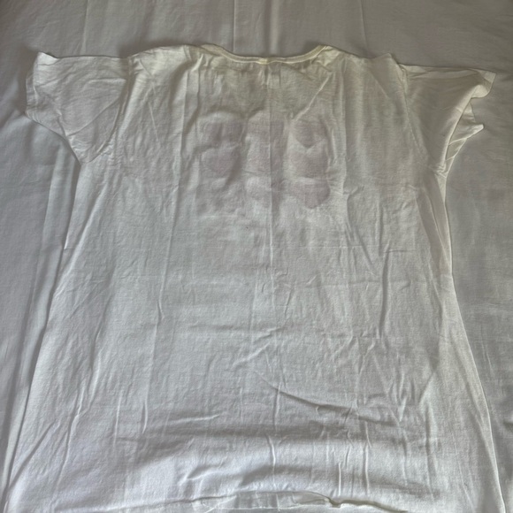 Vintage 80s Oversized Heart T-Shirt Hugger USA White Size OSFA Single Stitch - Picture 9 of 11